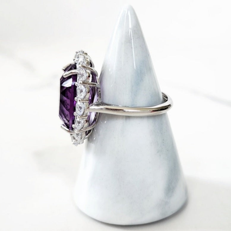 Sterling Silver Oval Cut Amethyst Ring