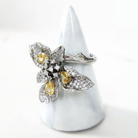 Silvertone Yellow and White Flower Ring