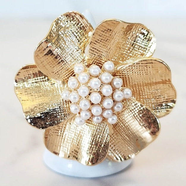 Goldtone Flower Ring