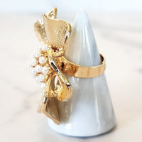 Goldtone Flower Ring