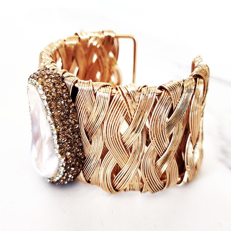 Natural Baroque Pearl Wicker Cuff