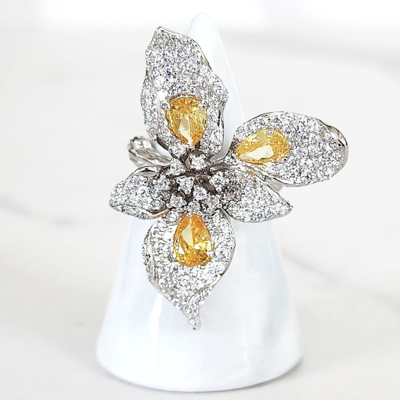 Sterling Silver Yellow and White Flower Ring