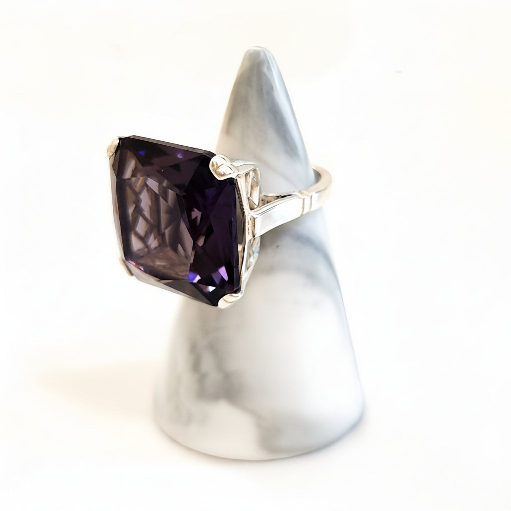 Sterling Silver Purple Aquamarine Ring