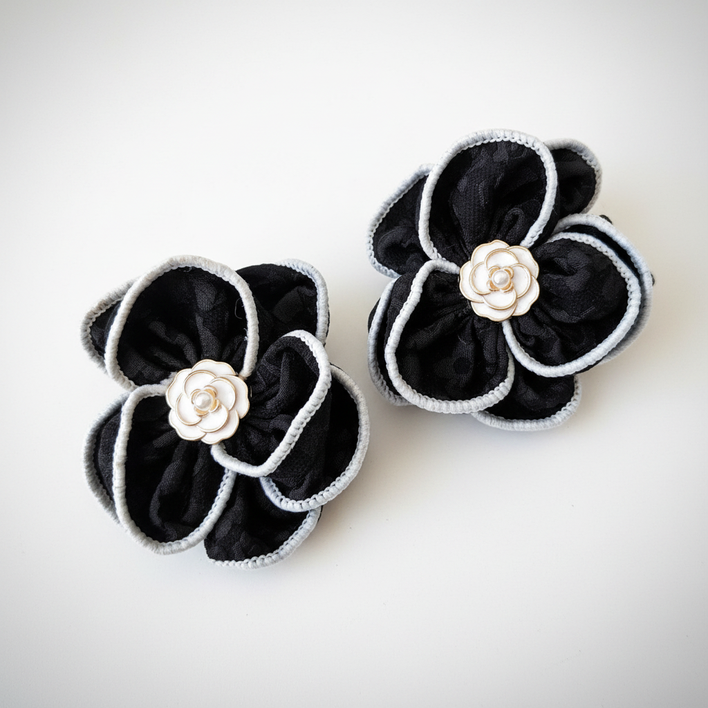 Black and White Camilla Flower Shoe Ornaments