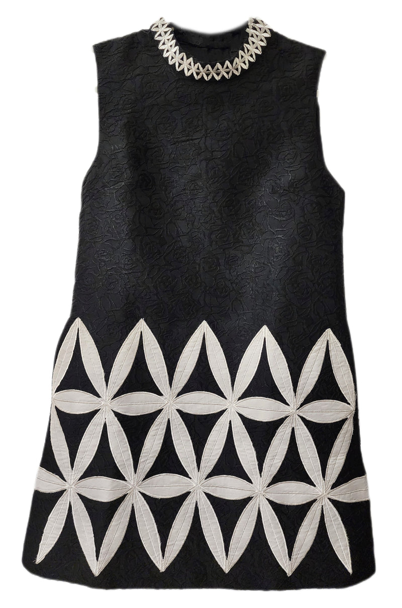 Black and White Sleeveless Mini Dress