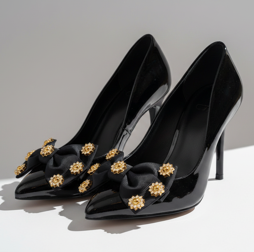 Black and Gold Bow Shoe Ornaments