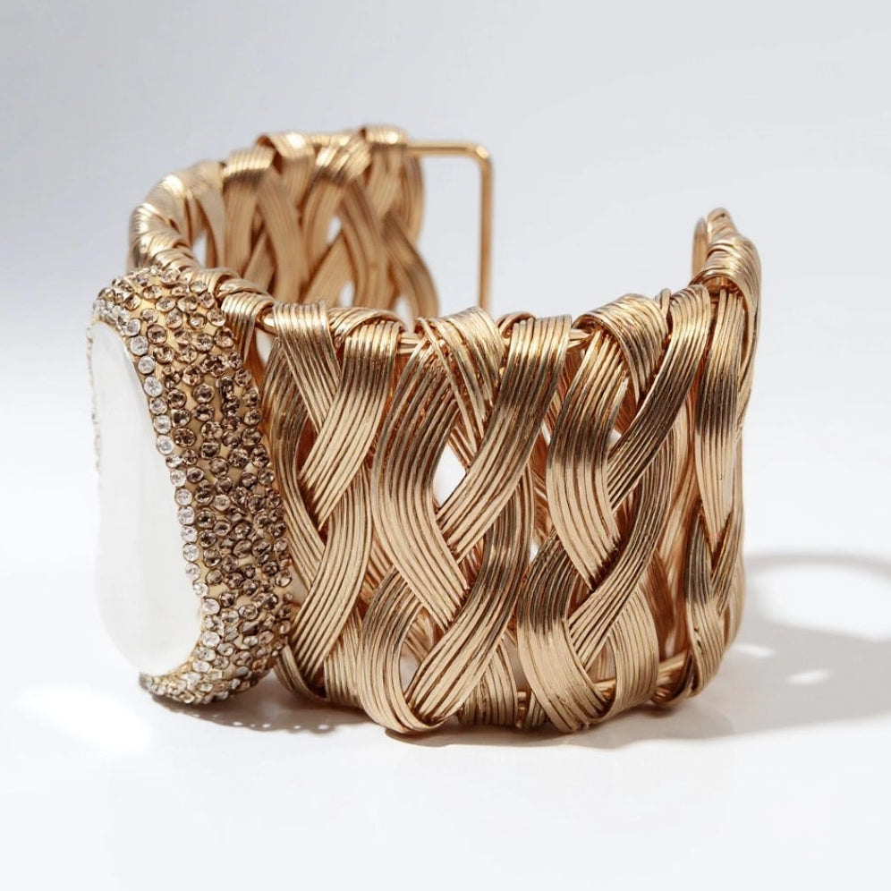 Natural Baroque Pearl Wicker Cuff
