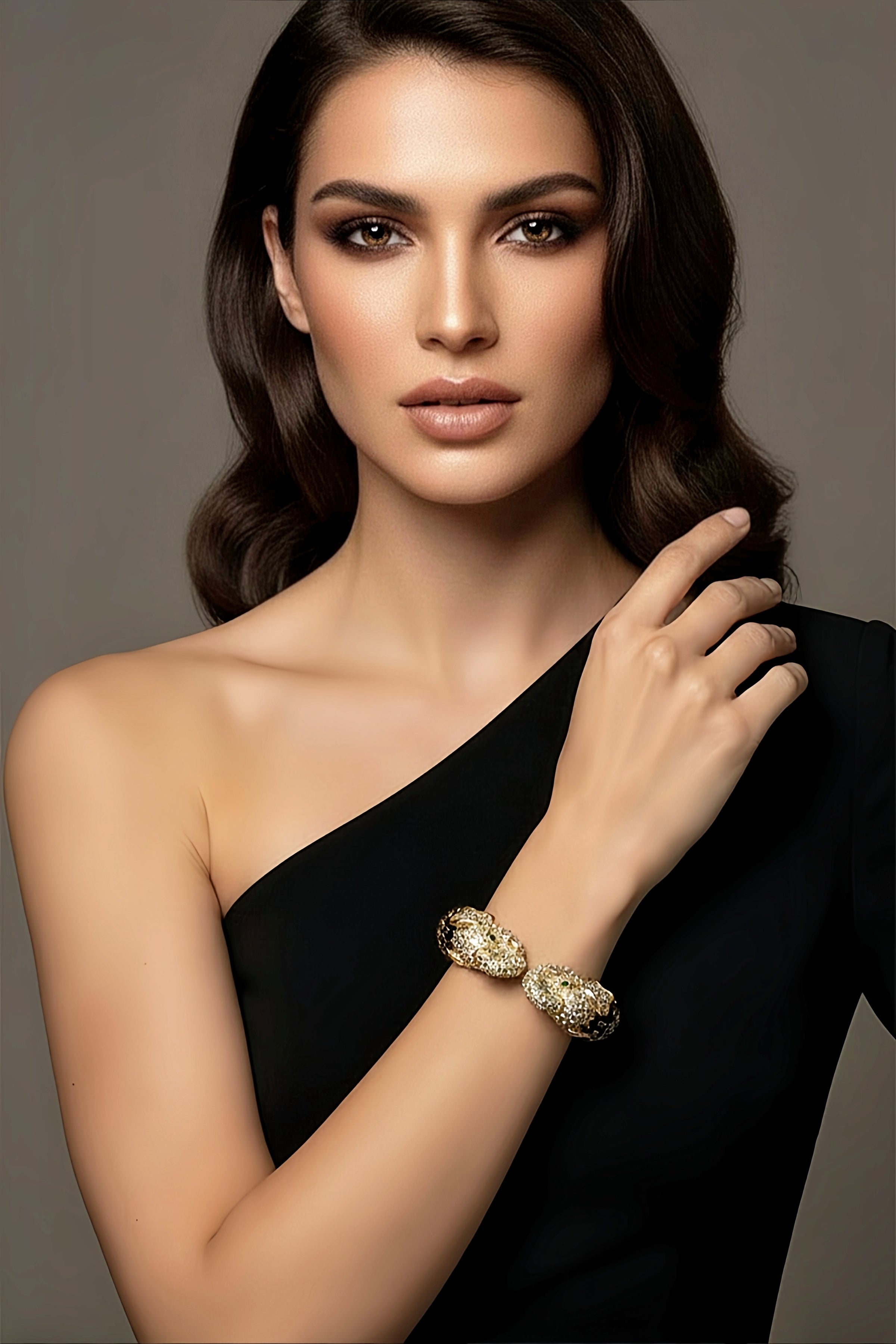 Gold Double Elephant Head Cuff Bracelet